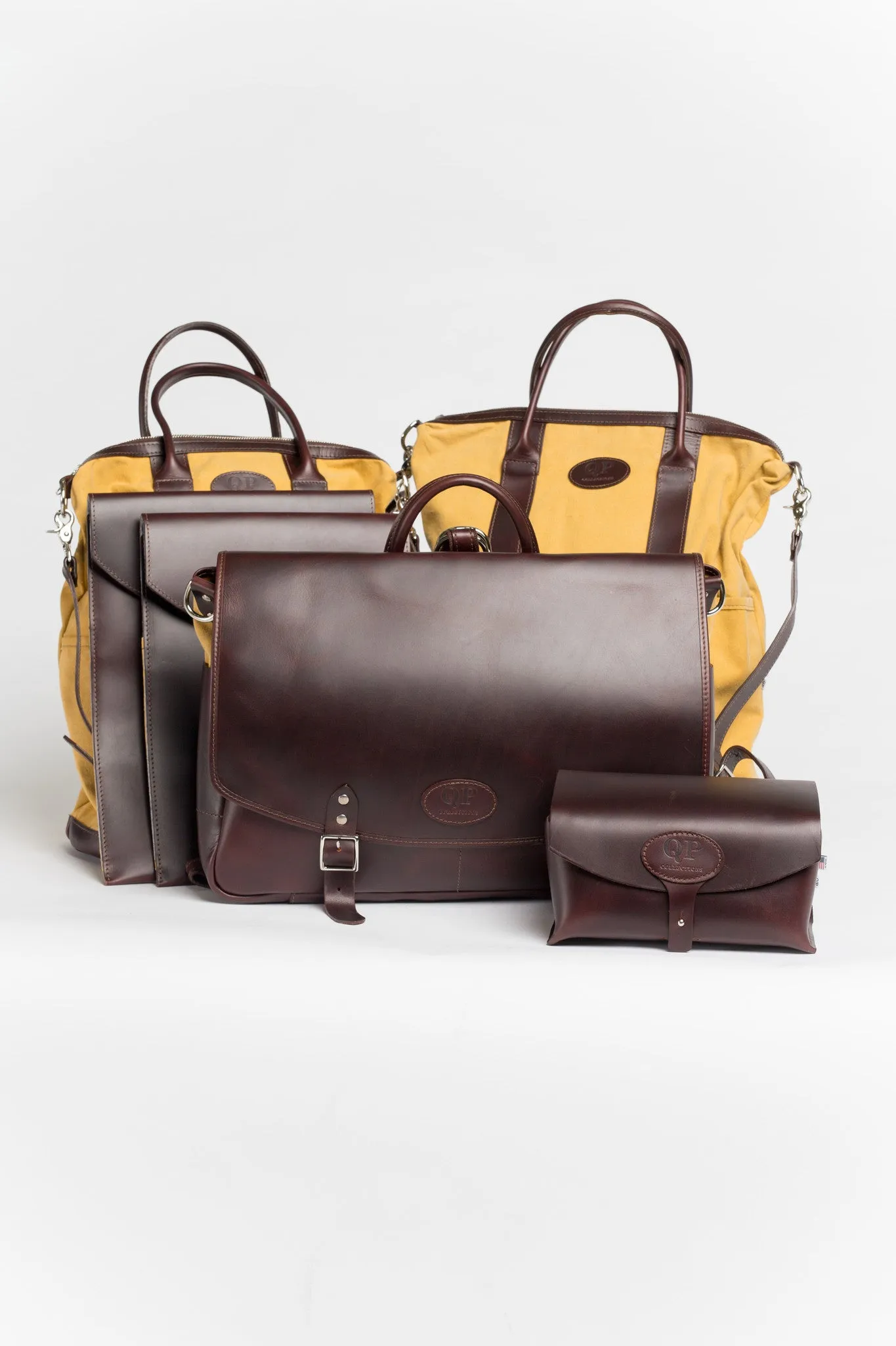 15" Laptop Case - Brown and Yellow - Monogram