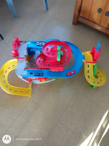 2-In-1 Vehicle Racing Playset