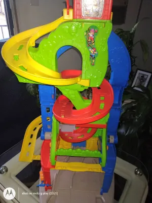 2-In-1 Vehicle Racing Playset