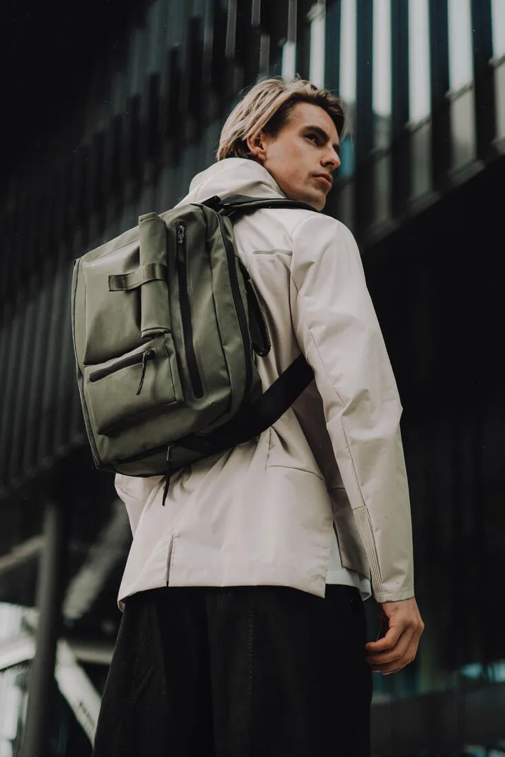 20L BACKENGER  ACTIV MBLTY URBAN WALKING MESSENGER BAG BACKPACK