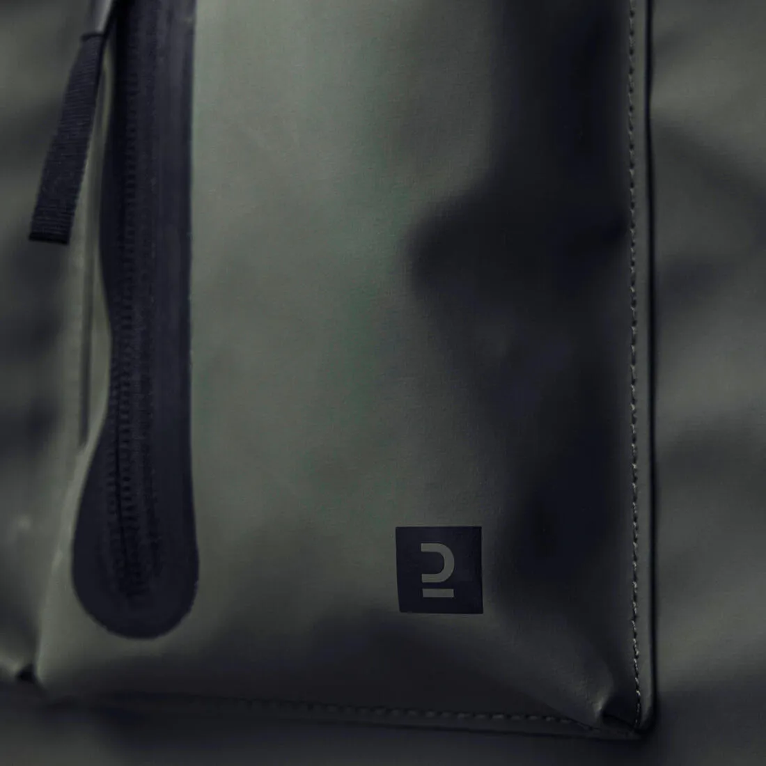 20L BACKENGER  ACTIV MBLTY URBAN WALKING MESSENGER BAG BACKPACK