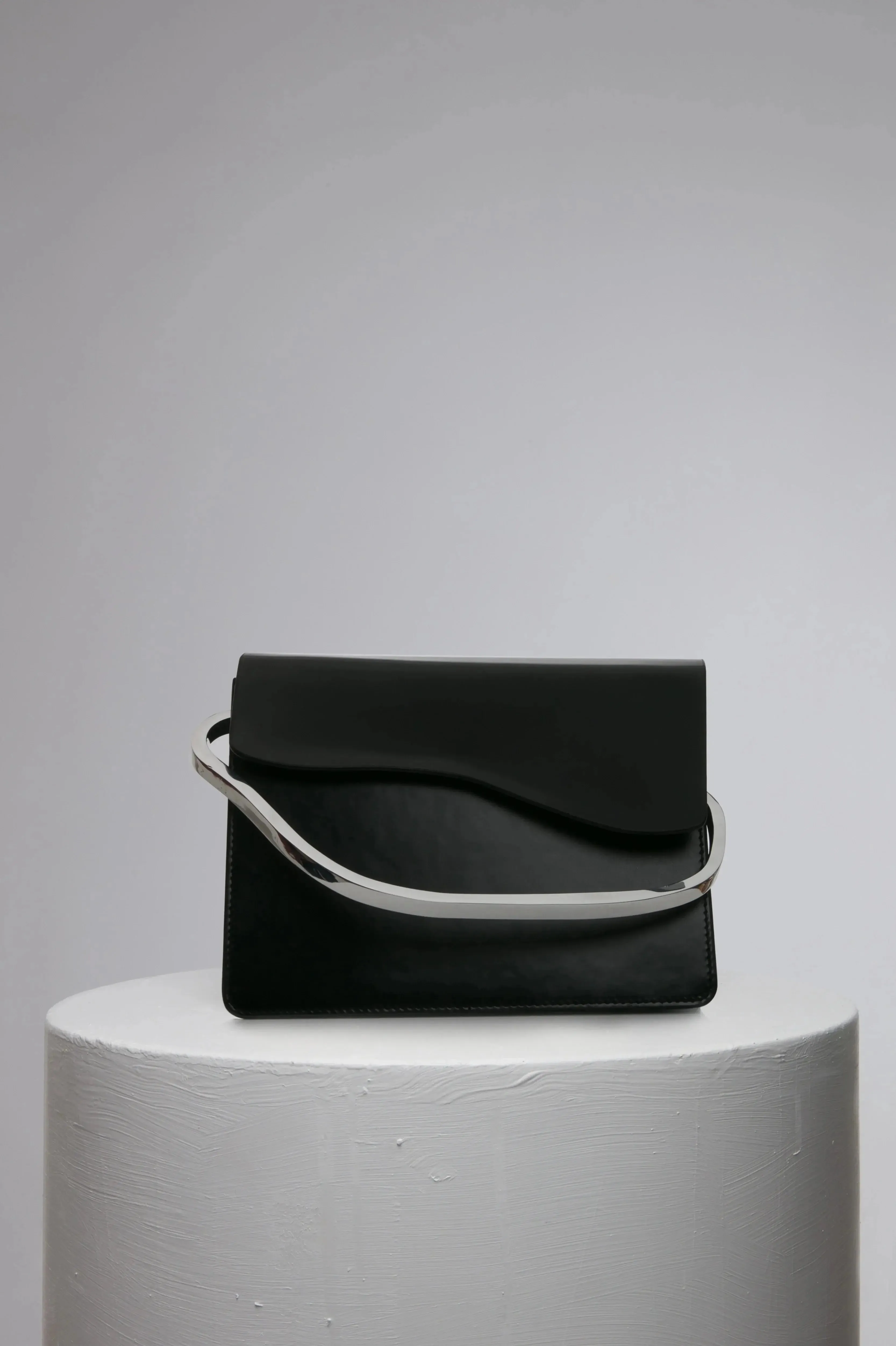 AIGES | BLACK METAL Leather Handbag by NATURAE SACRA