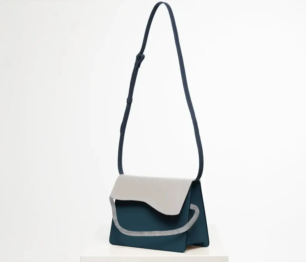 AIGES | ELECTRIC BLUE-BIANCO Leather Handbag by NATURAE SACRA
