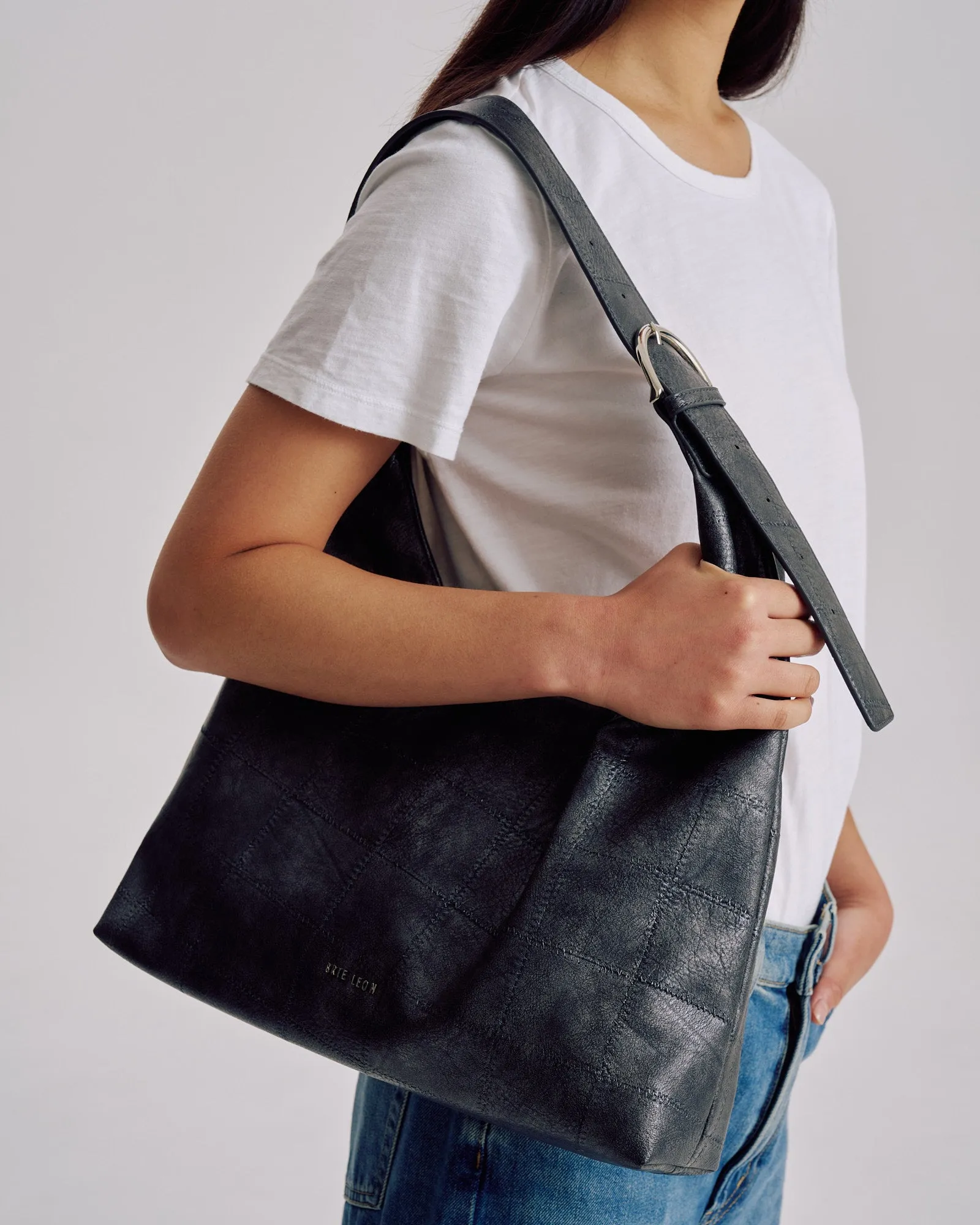 Anya Tote