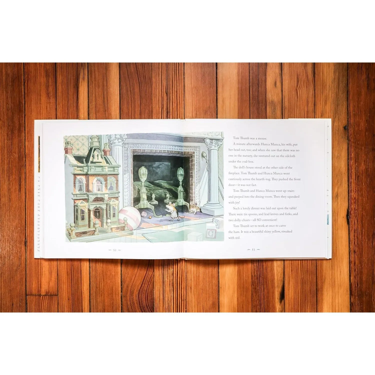Applesauce Press: The Classic Tale of Peter Rabbit Hardcover: The Classic Edition