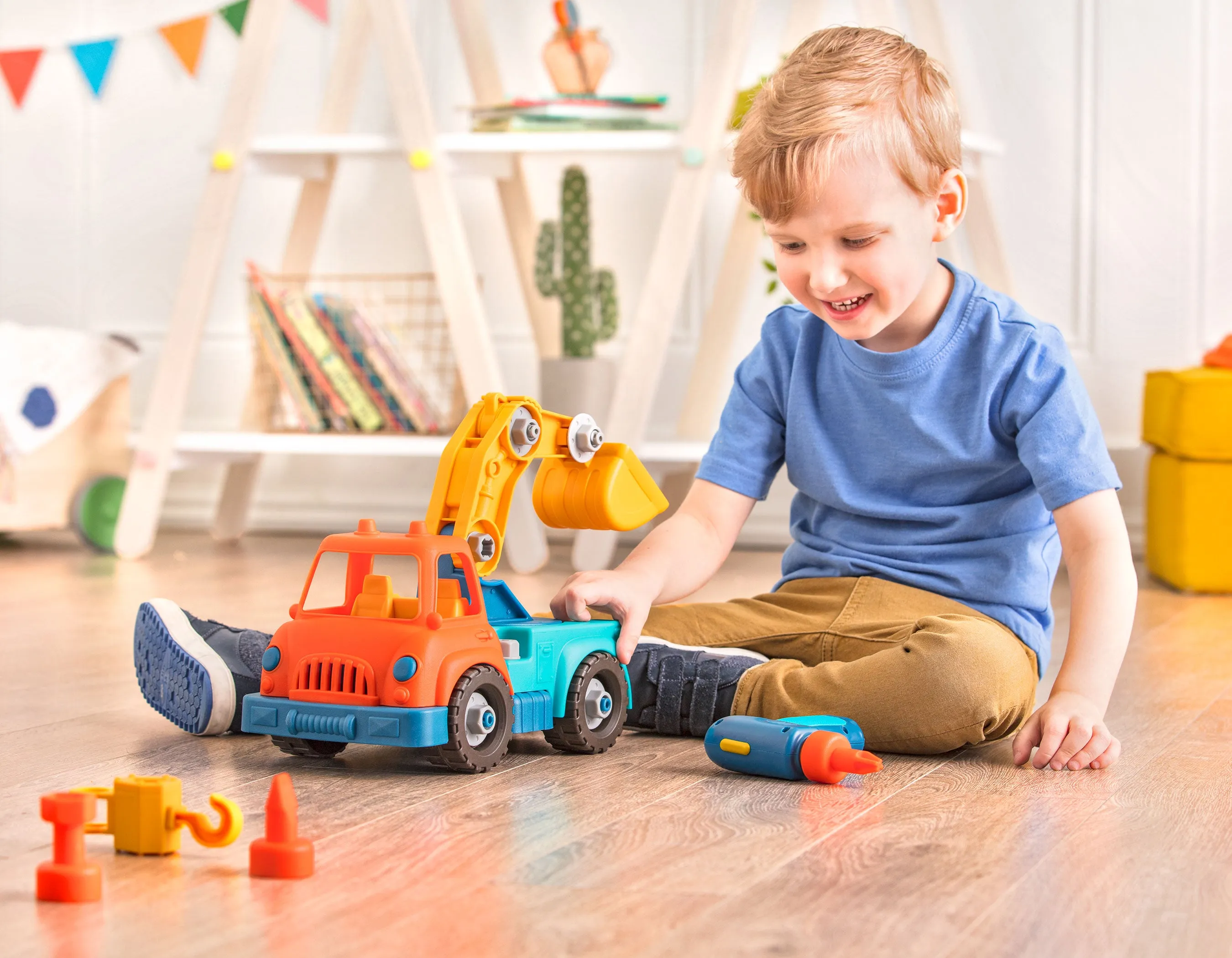 Battat Wonder Wheels Take Apart Crane Truck