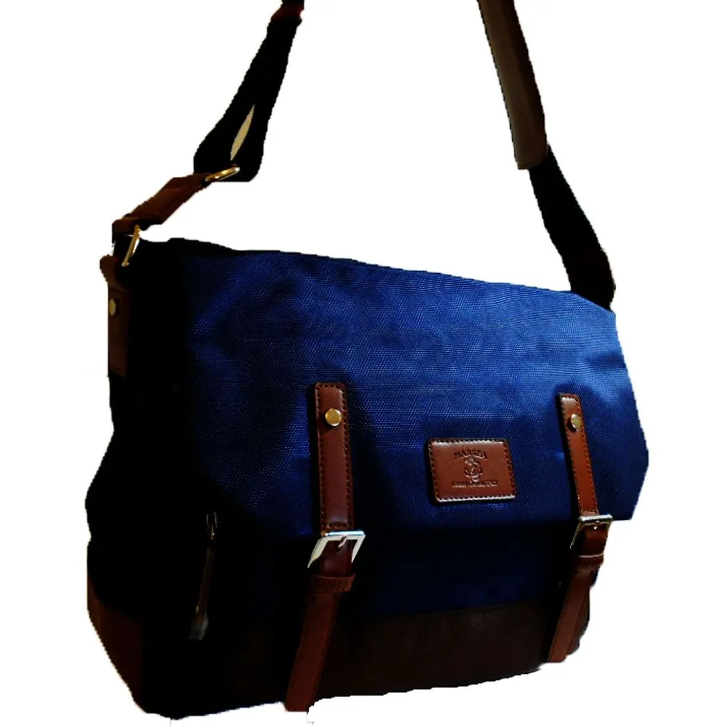 black Canvas IPad Laptop school form protected school Messenger bag
