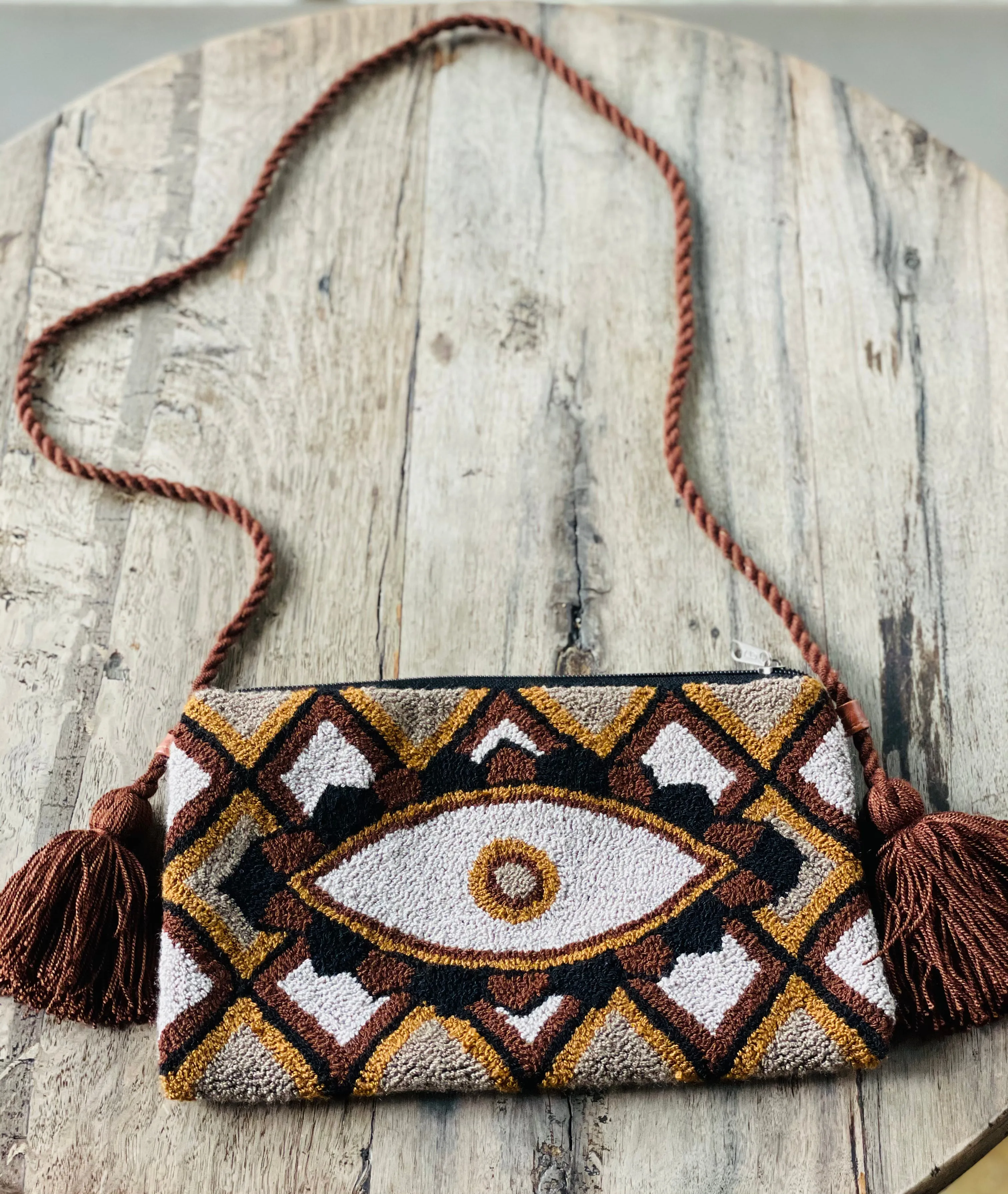Buenas Vibras Wayuu handbags
