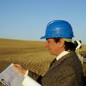 Building with a Variety of Materials - Lesson 3 | Protecting your Noggin'!