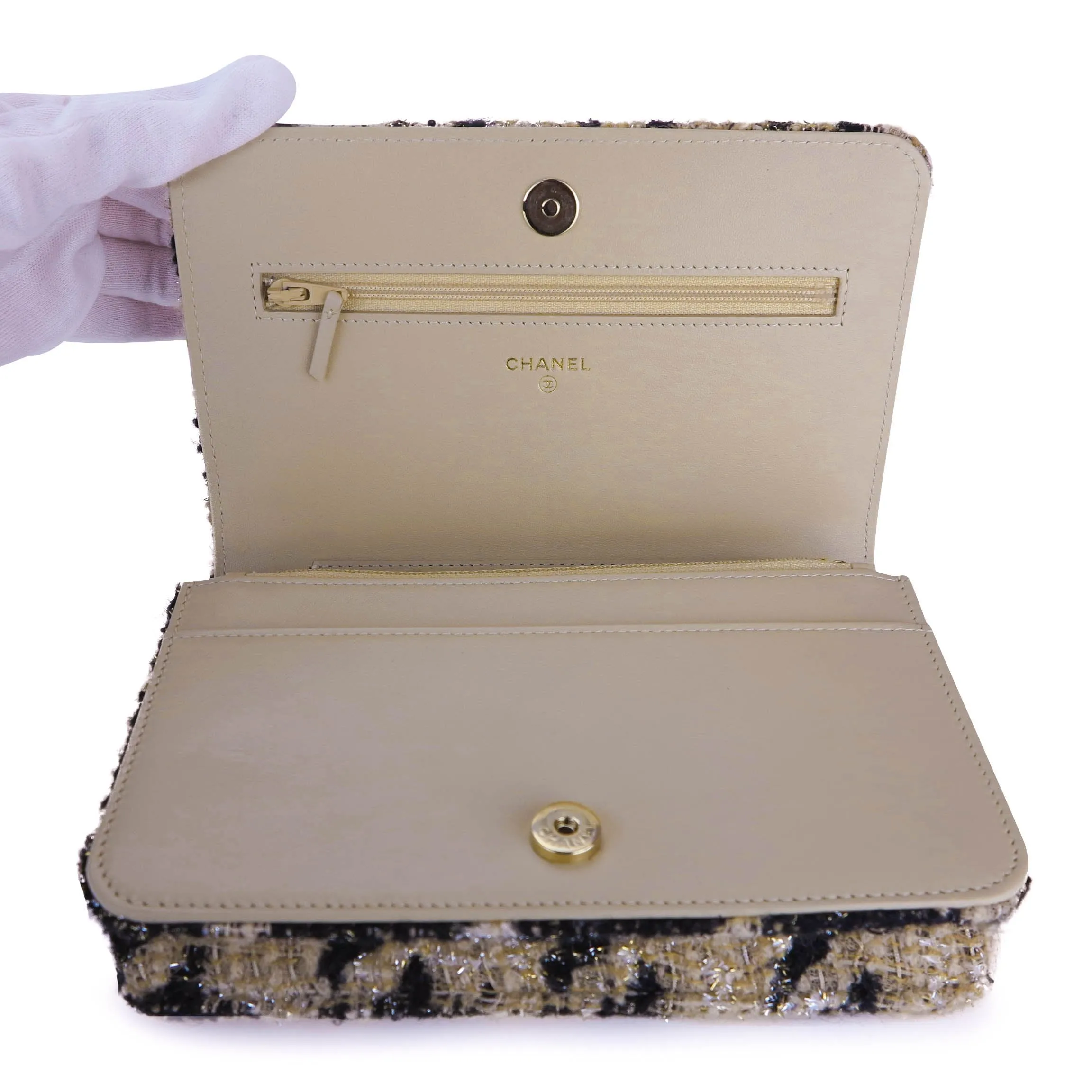 Chanel 19 Houndstooth Beige Black Tweed Wallet On Chain WOC