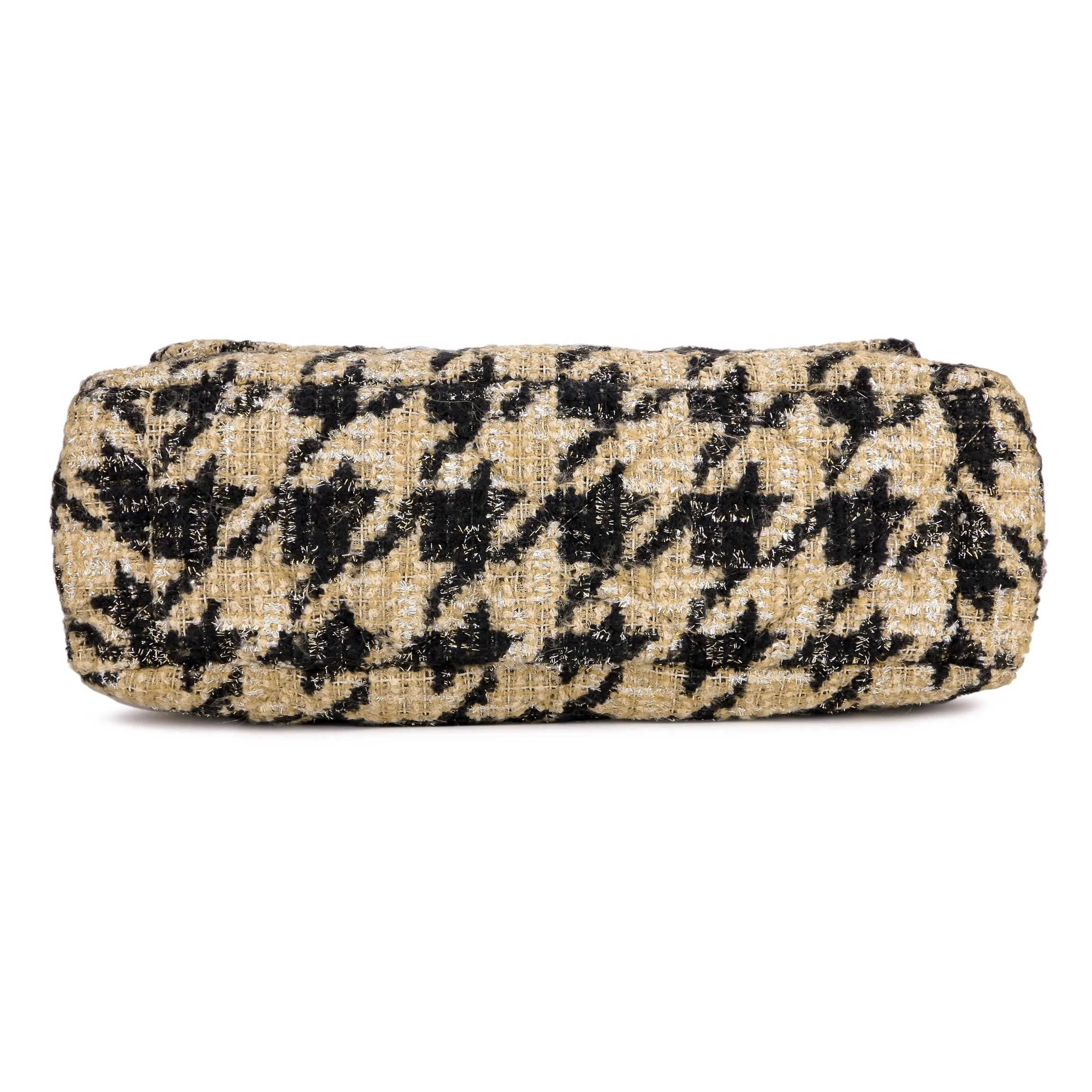 CHANEL 19 Maxi Flap Bag in Beige Black Houndstooth Tweed