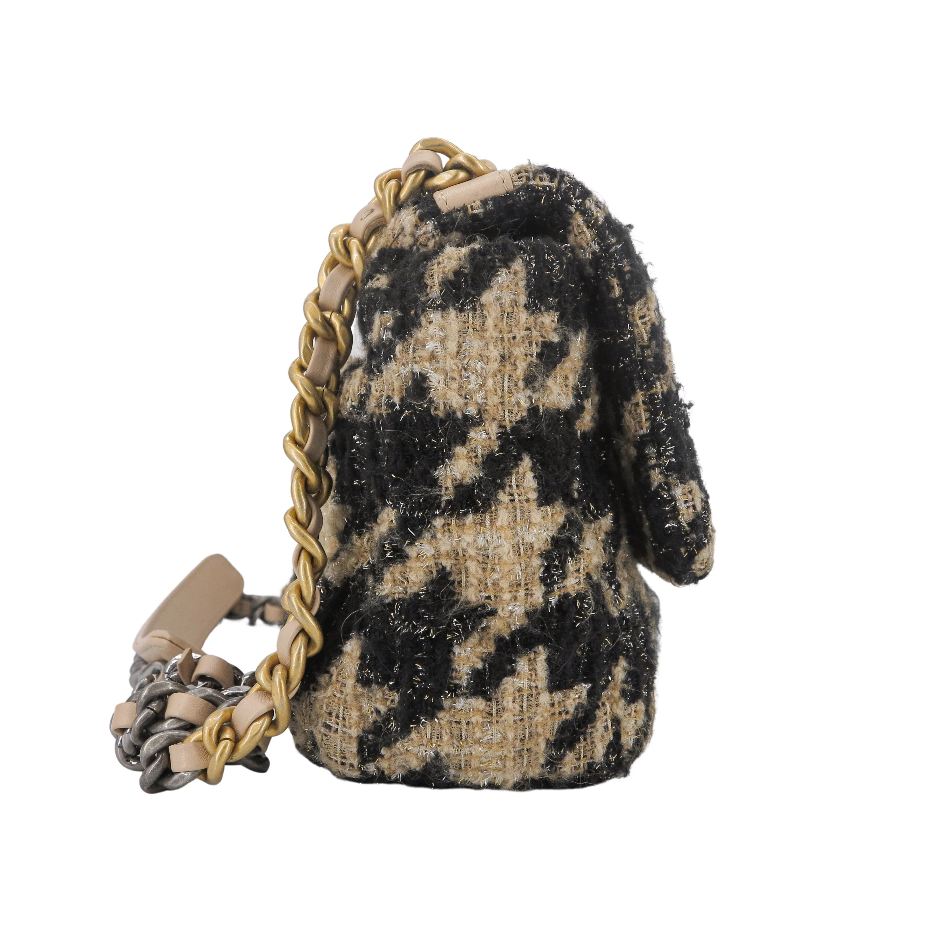 CHANEL 19 Small Flap Bag in 19K Beige Houndstooth Tweed