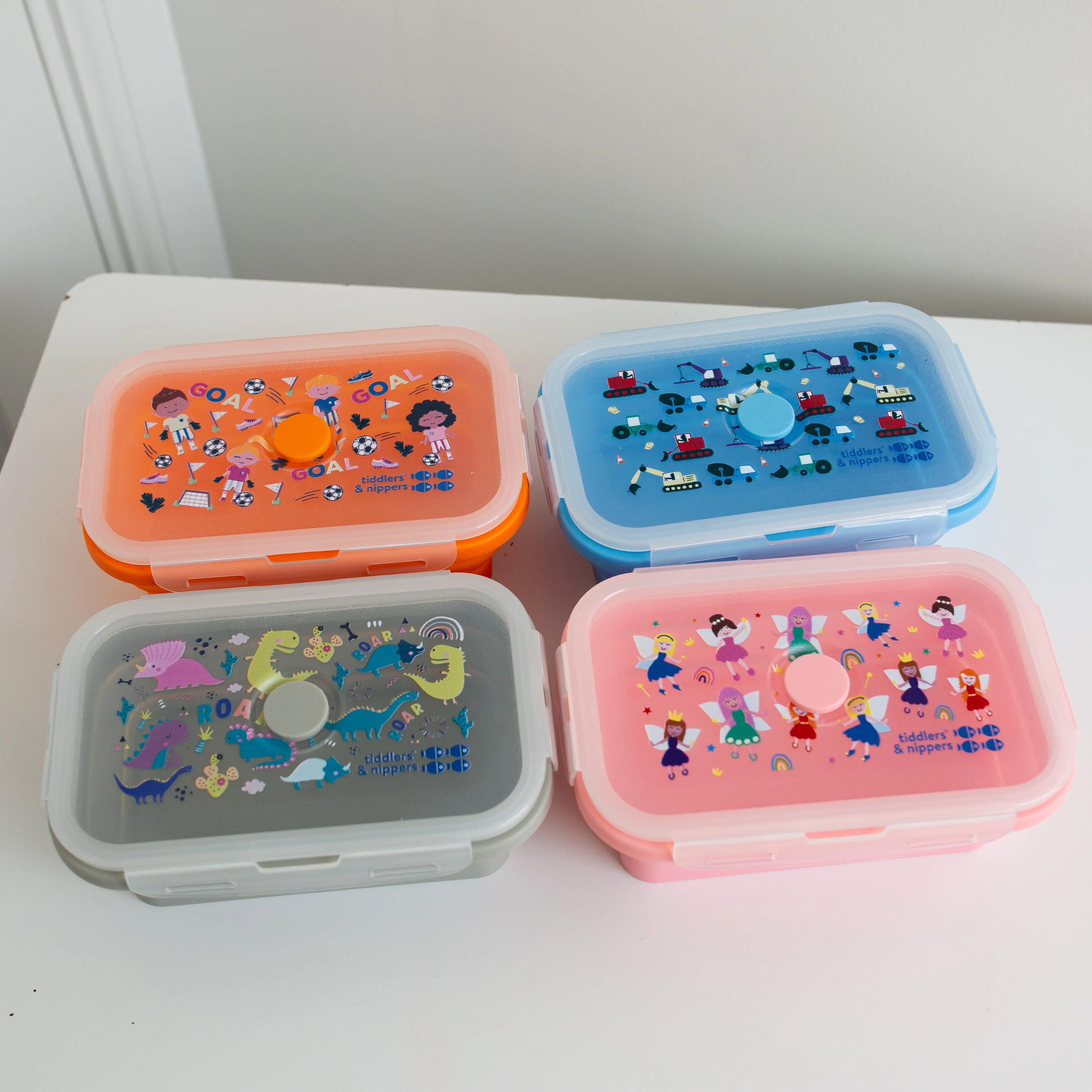 Collapsible Snack Box | Food Grade Silicone & PP | Leak-Proof & BPA-Free | Microwave, Freezer & Dishwasher Safe (Except lid)