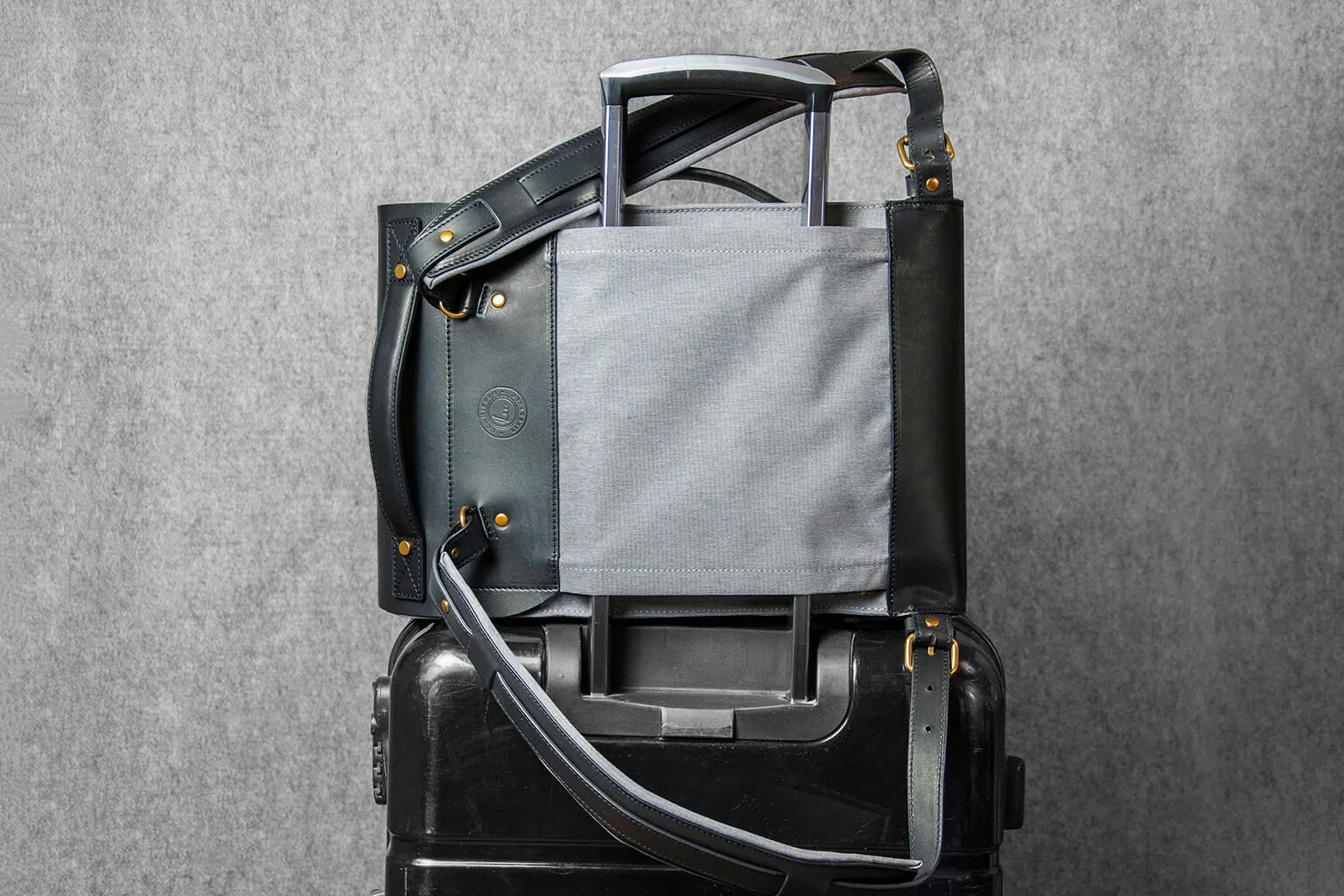 COMMUTER BACKPACK MINI - grey