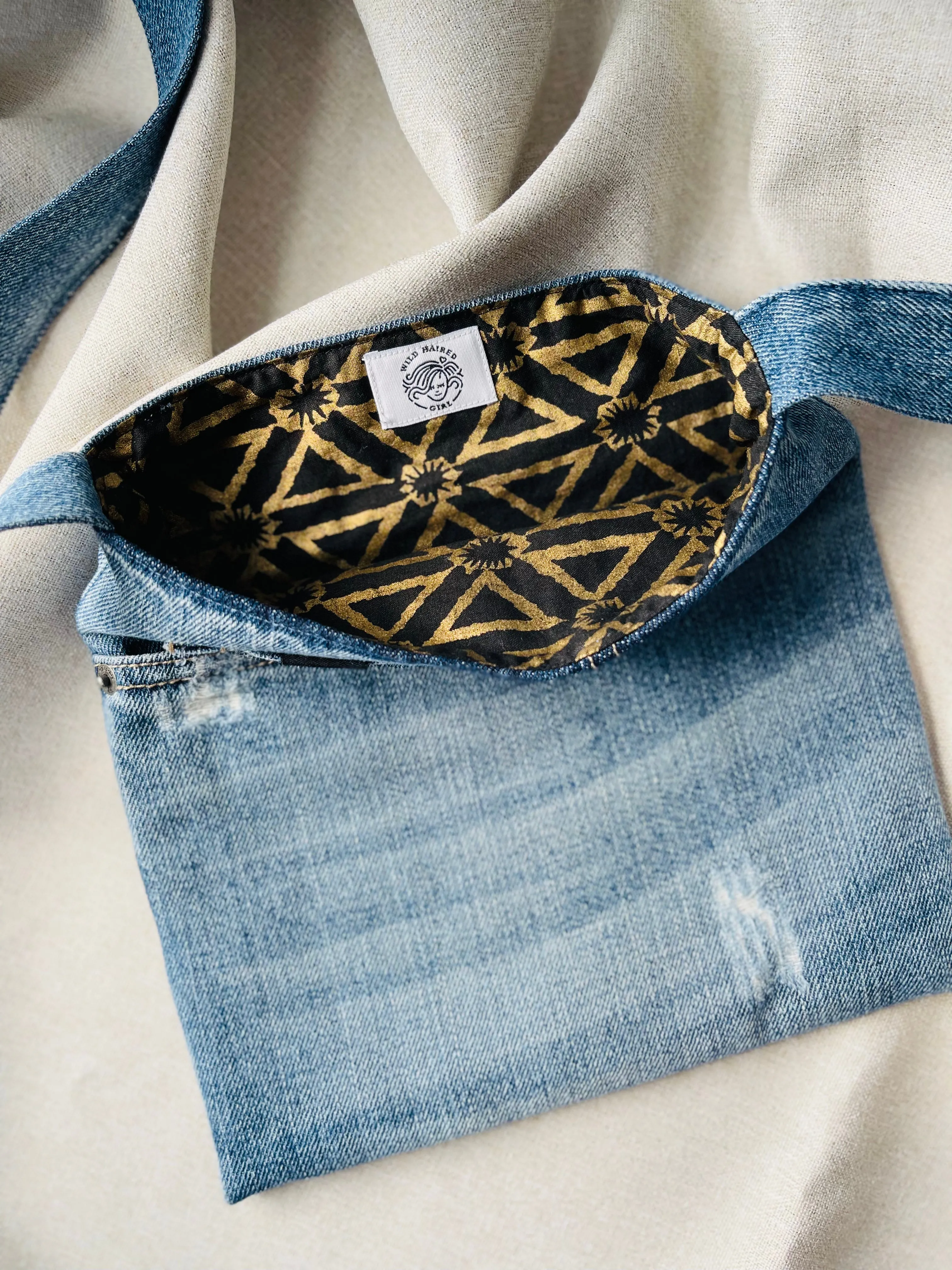 Cross body bag