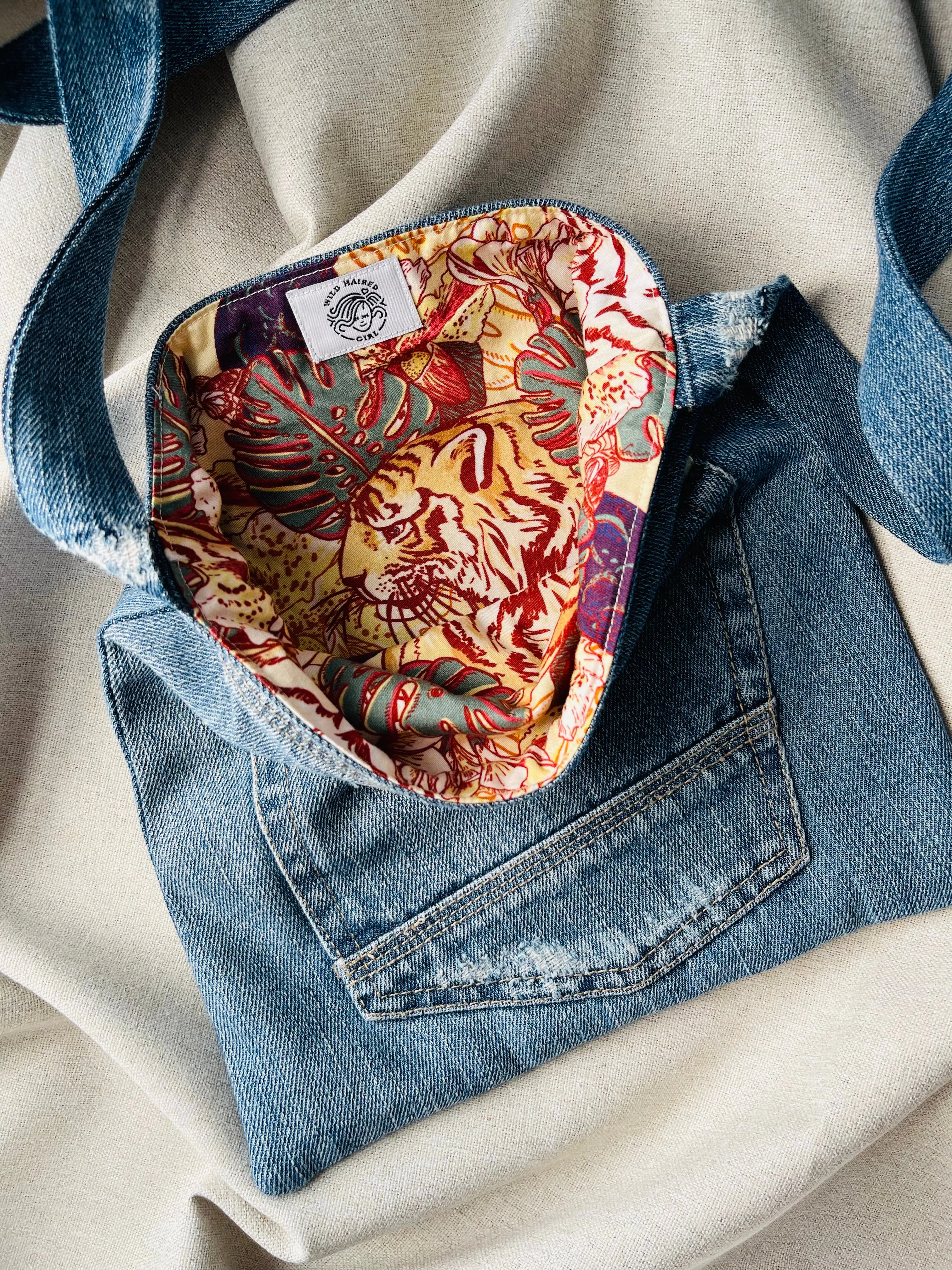 Cross body bag