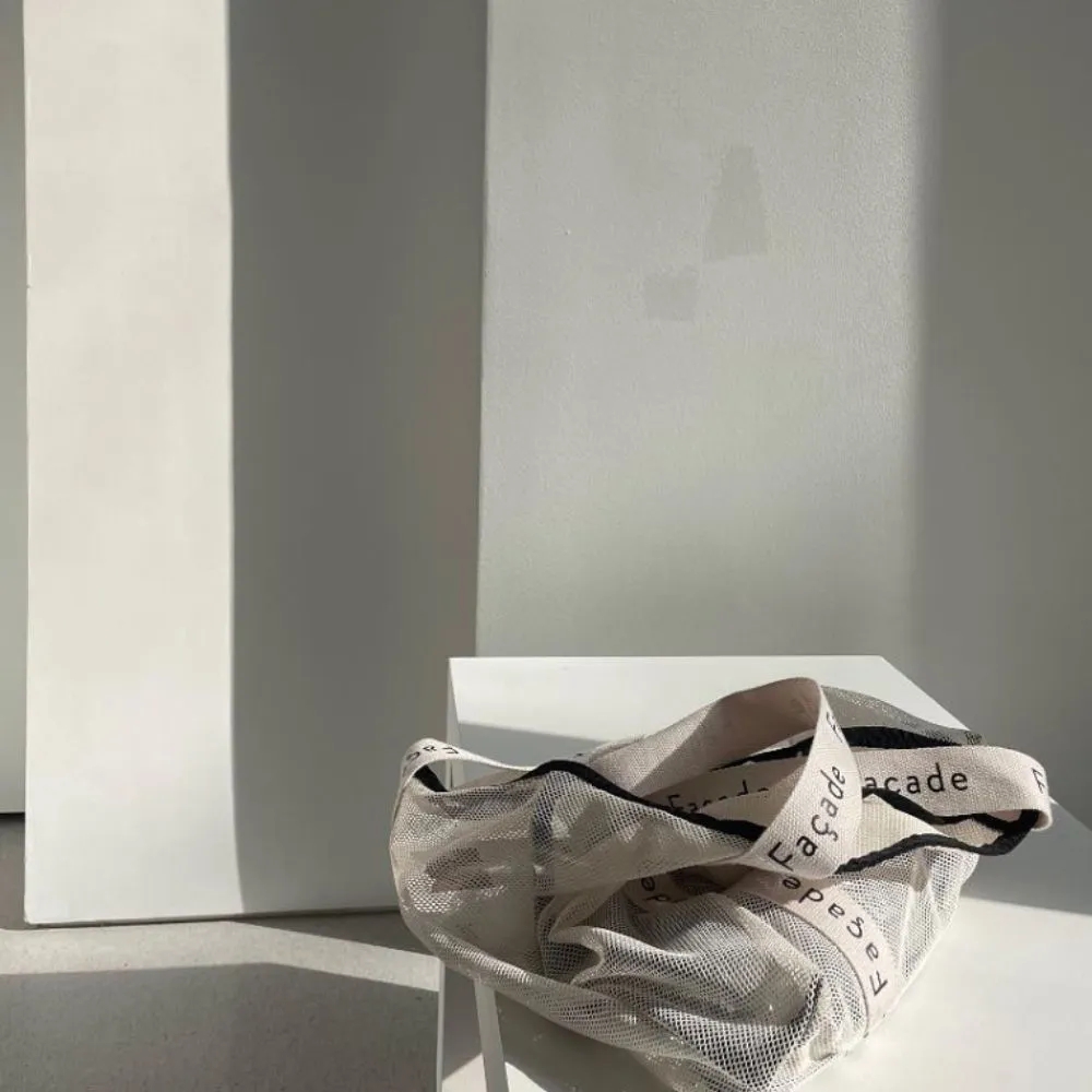 Façade Tote Bag - Cream