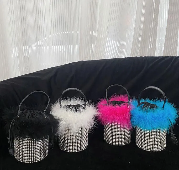 FUR BUCKET BAG