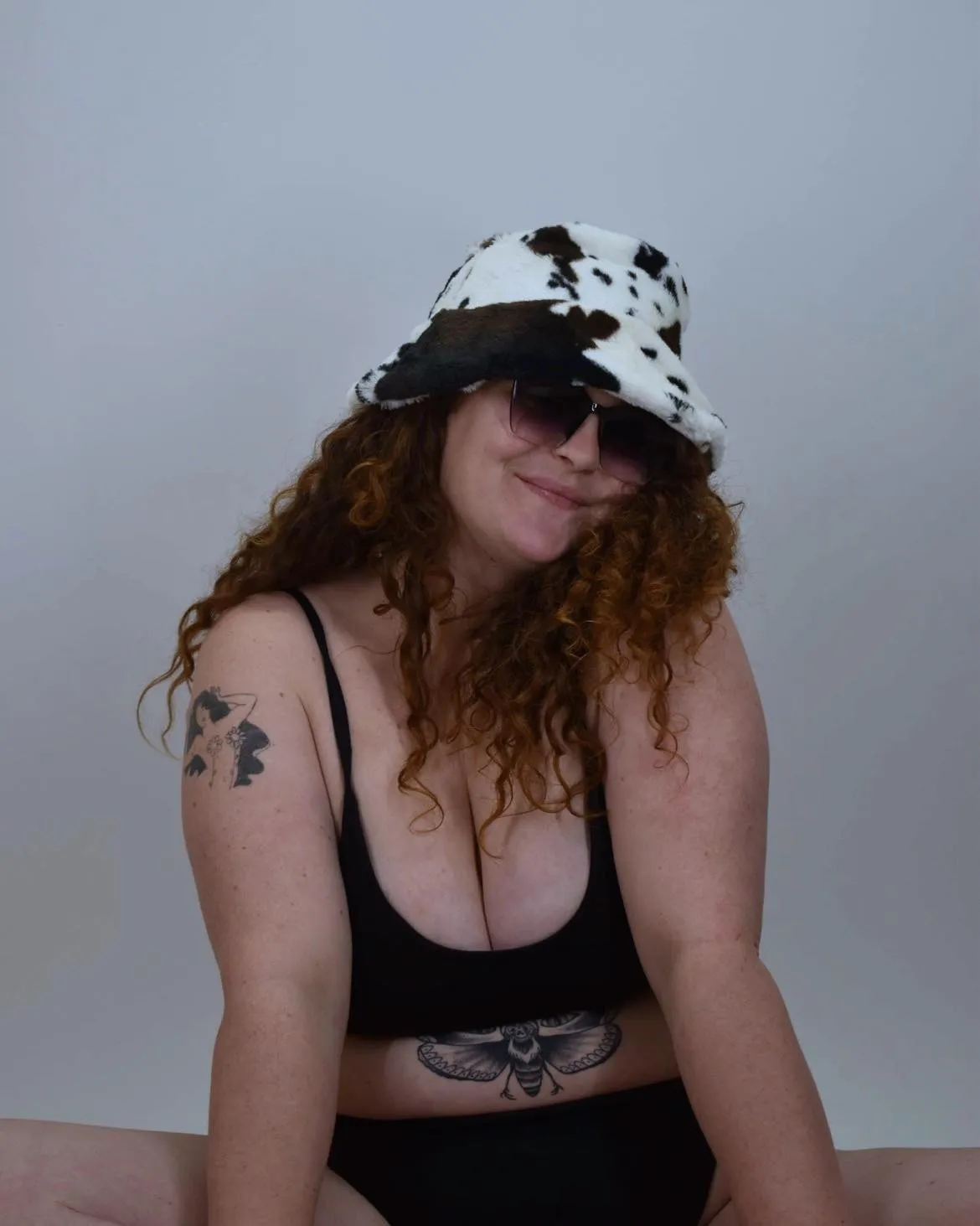 FUZZY BUCKET HAT