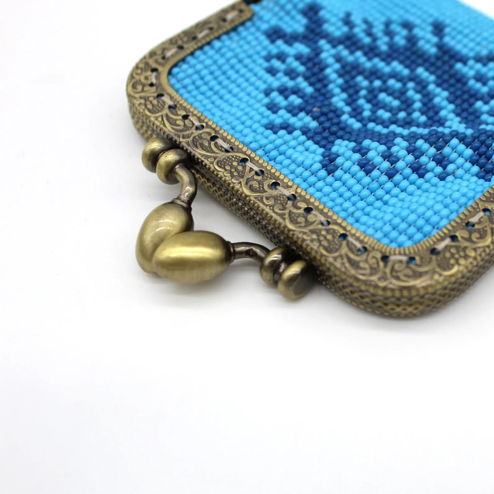 Glass Bead Coin Purse Metal Frame - BLUE EYE