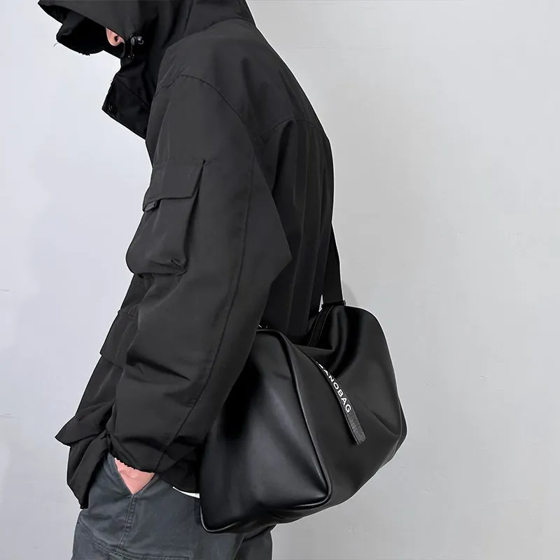 INSTOCK -  new large capacity messenger bag textured gym bag