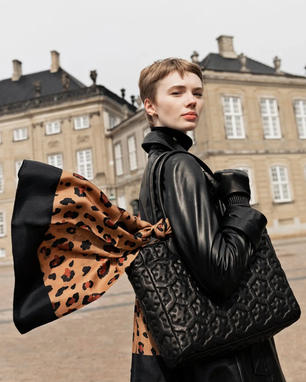 ISABELLA TOTE BAG