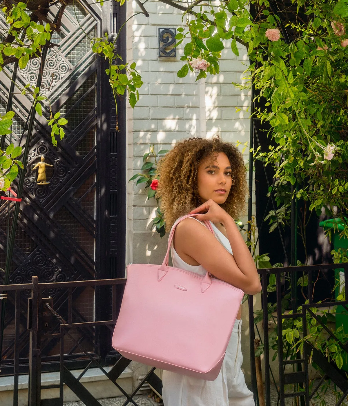 Jolly Apple Skin Vegan Leather Tote | Pink