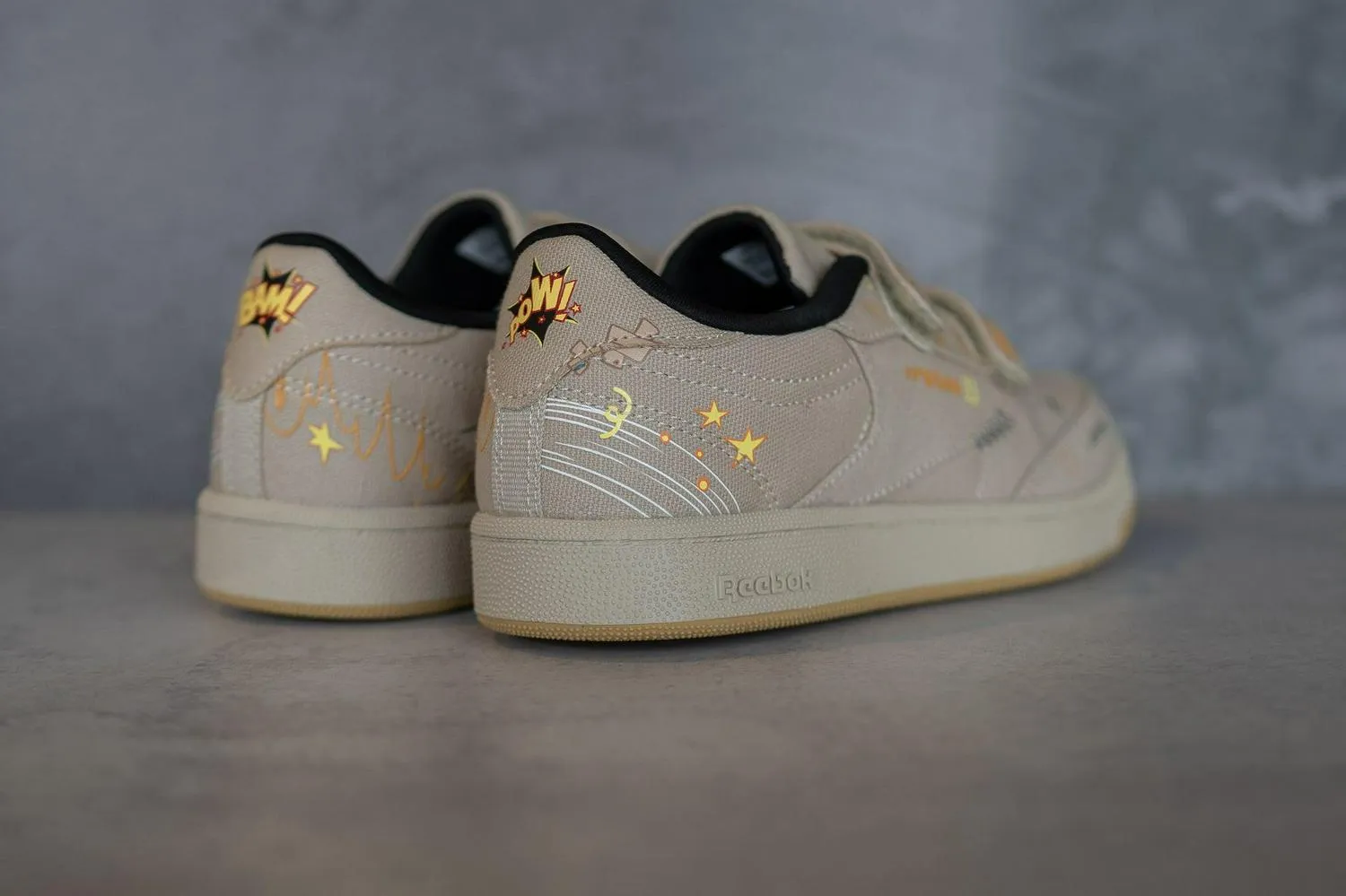 Kids Reebok PS Looney Tunes Club C 85 Beige Brown Black off White Sneaker Shoe
