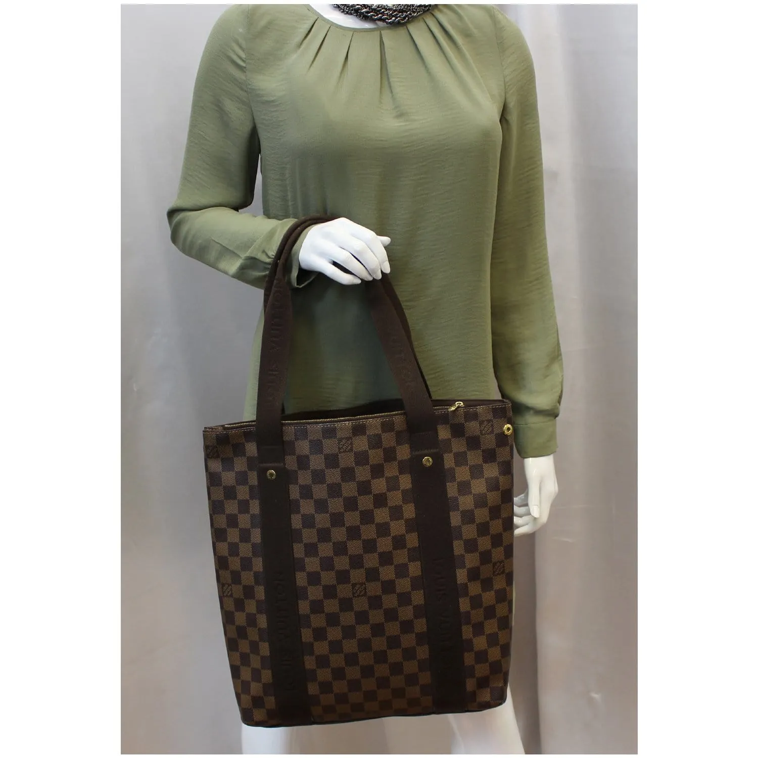 LOUIS VUITTON Cabas Beaubourg Damier Ebene Shoulder Bag Brown