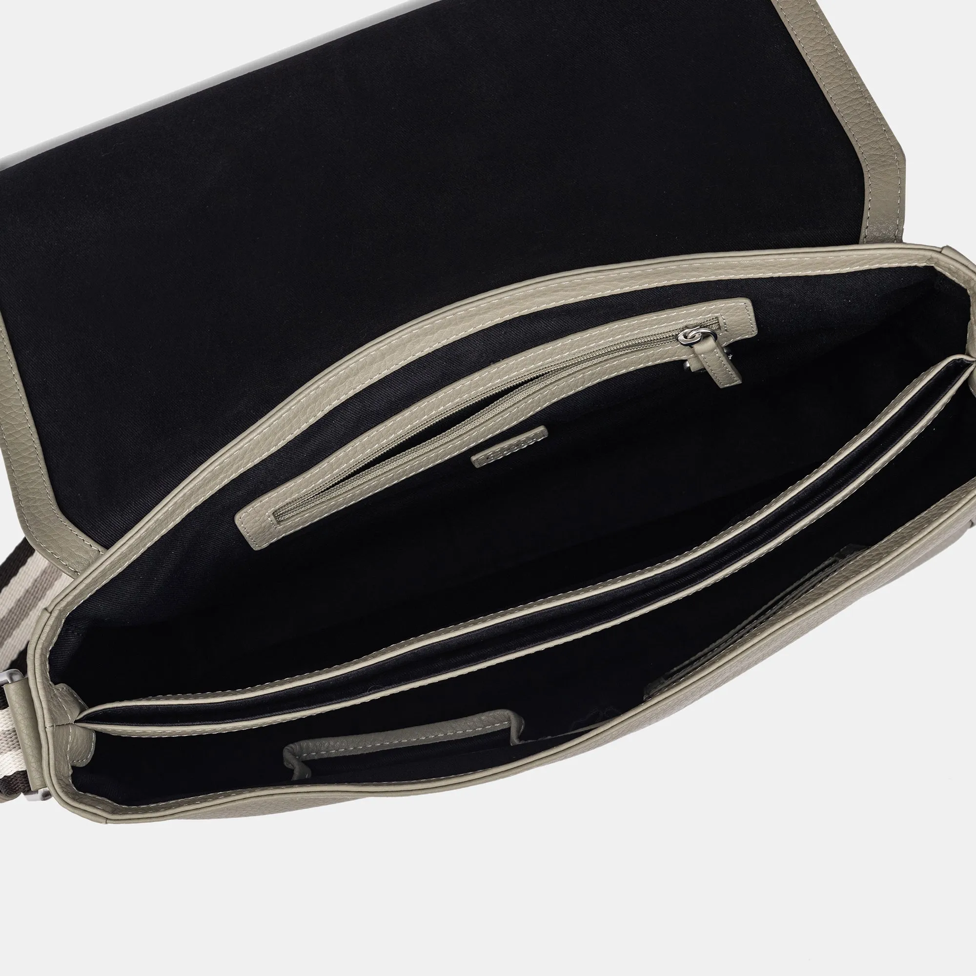 Mario Messenger Bag