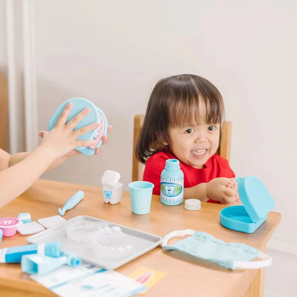 Melissa and Doug - Super Smile Dentist Play Set