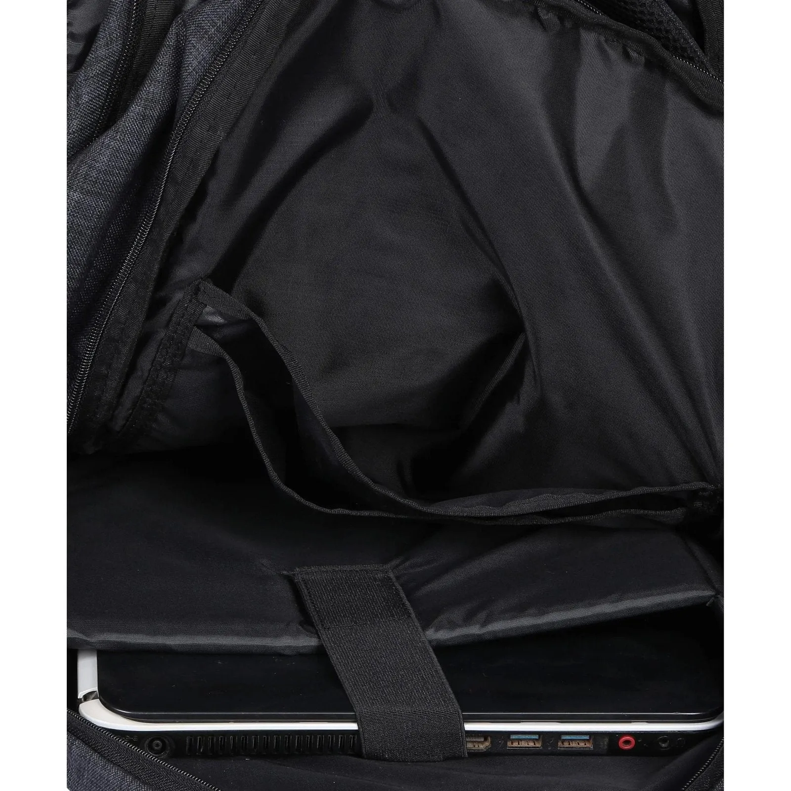 Modish Black