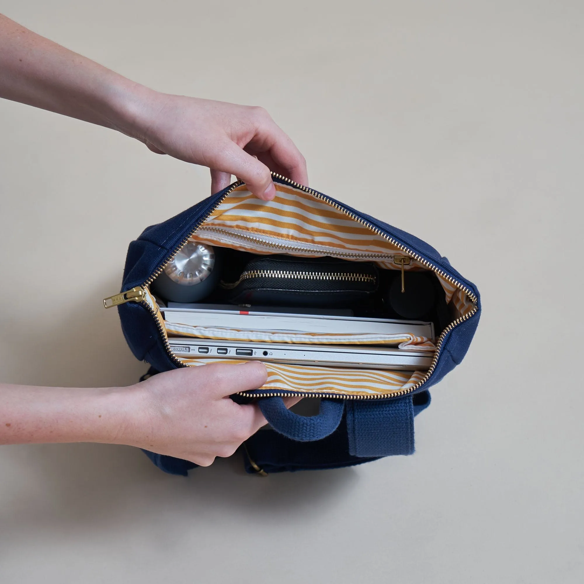 Natural Cotton Canvas Simple Backpack S | Navy Blue