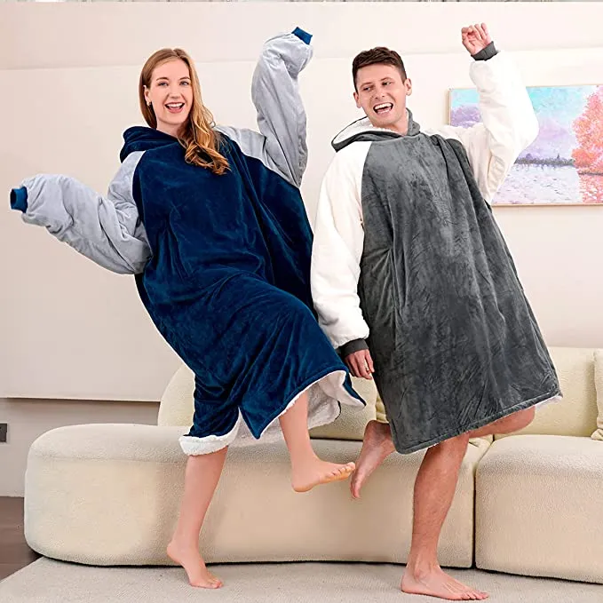 New BLUE Winthome UNisex Wearable Oversized Sherpa Cozy Hooded Sweatshirt with Pockets! Fits Most, Retails $59 