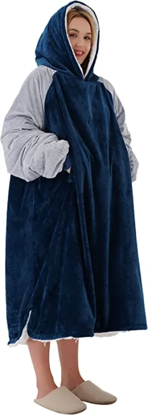 New BLUE Winthome UNisex Wearable Oversized Sherpa Cozy Hooded Sweatshirt with Pockets! Fits Most, Retails $59 