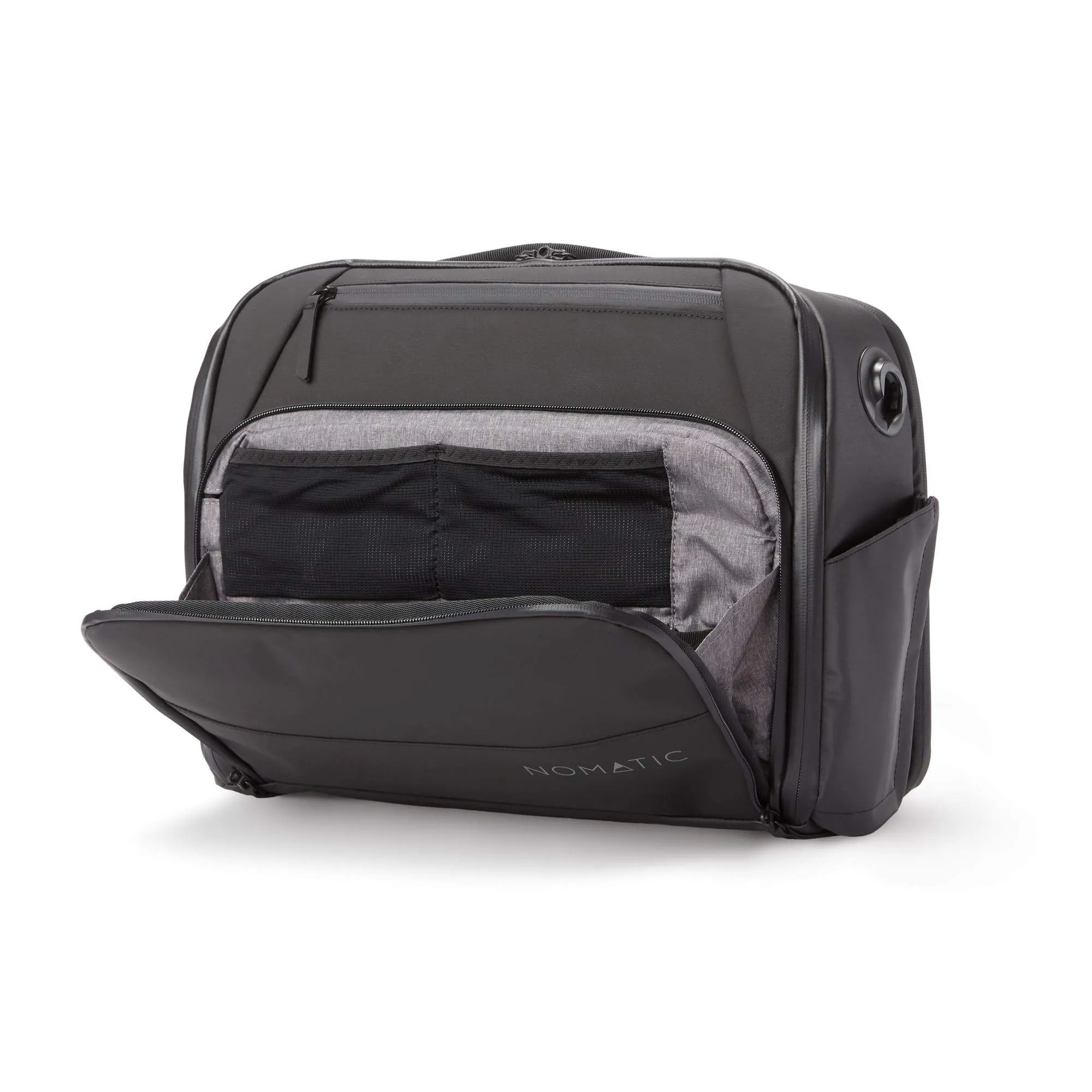 Nomatic Messenger Bag