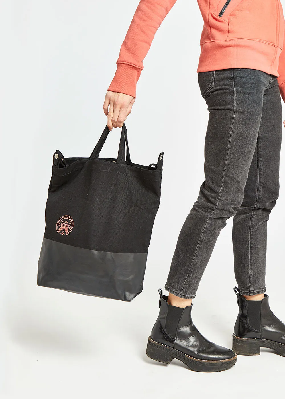 Oiselle Crest Tote Bag