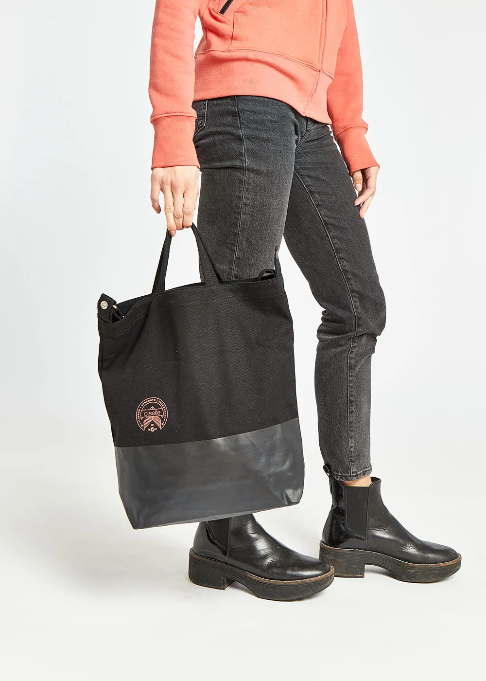 Oiselle Crest Tote Bag