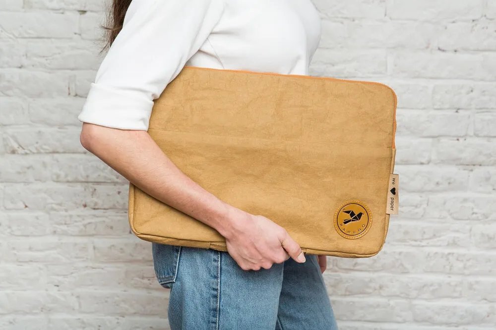 PAPERO Laptoptasche 15,6-Zoll aus Kraftpapier ARMADILLO federleicht, wasserfest, vegan, nachhaltig