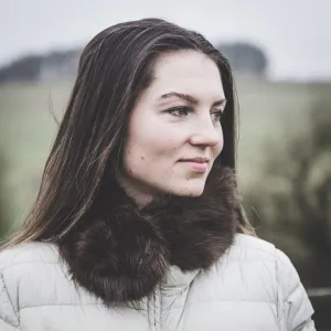 Pom Collar - Treacle