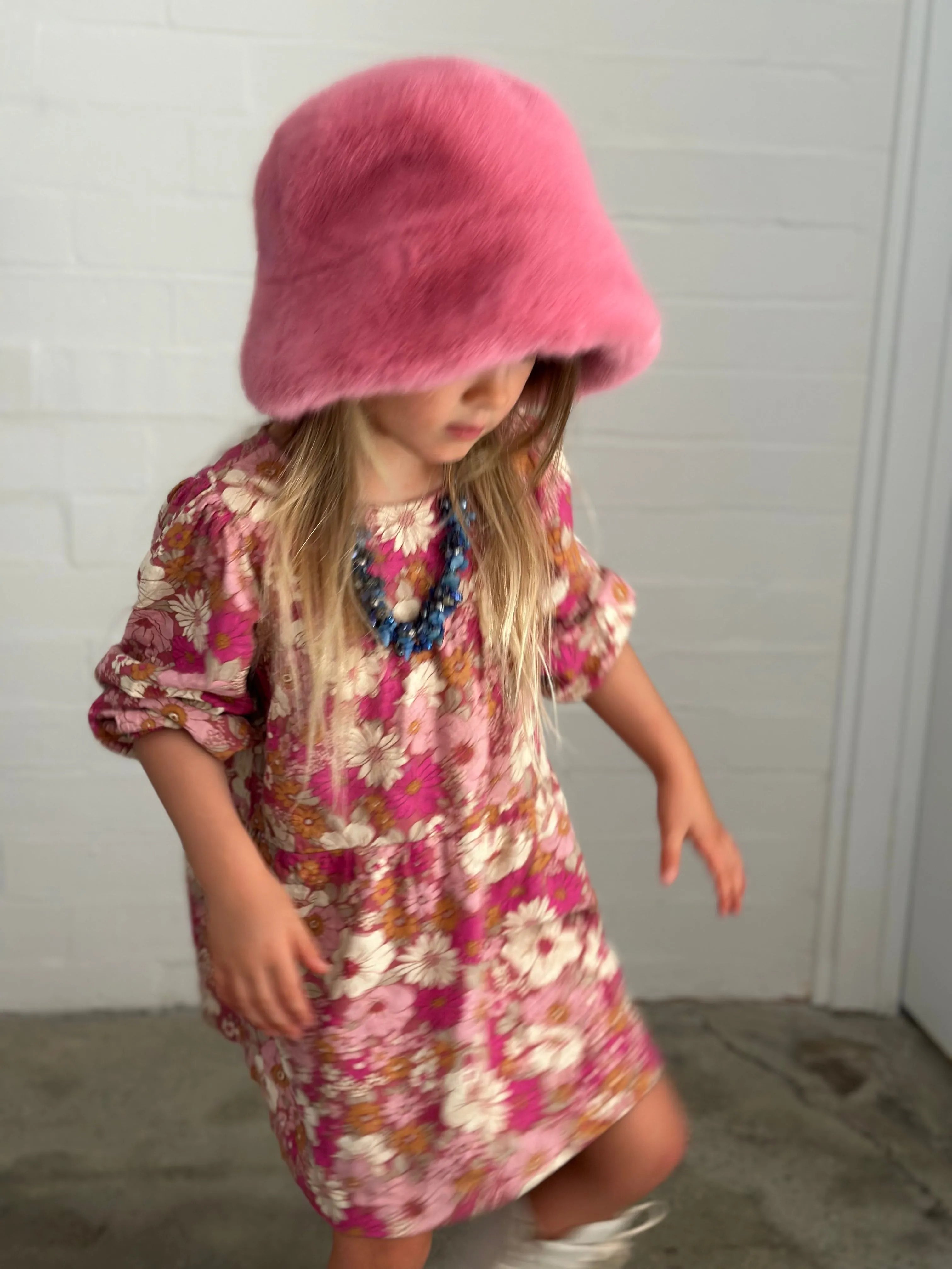 Queenie Bucket Hat in Rosé