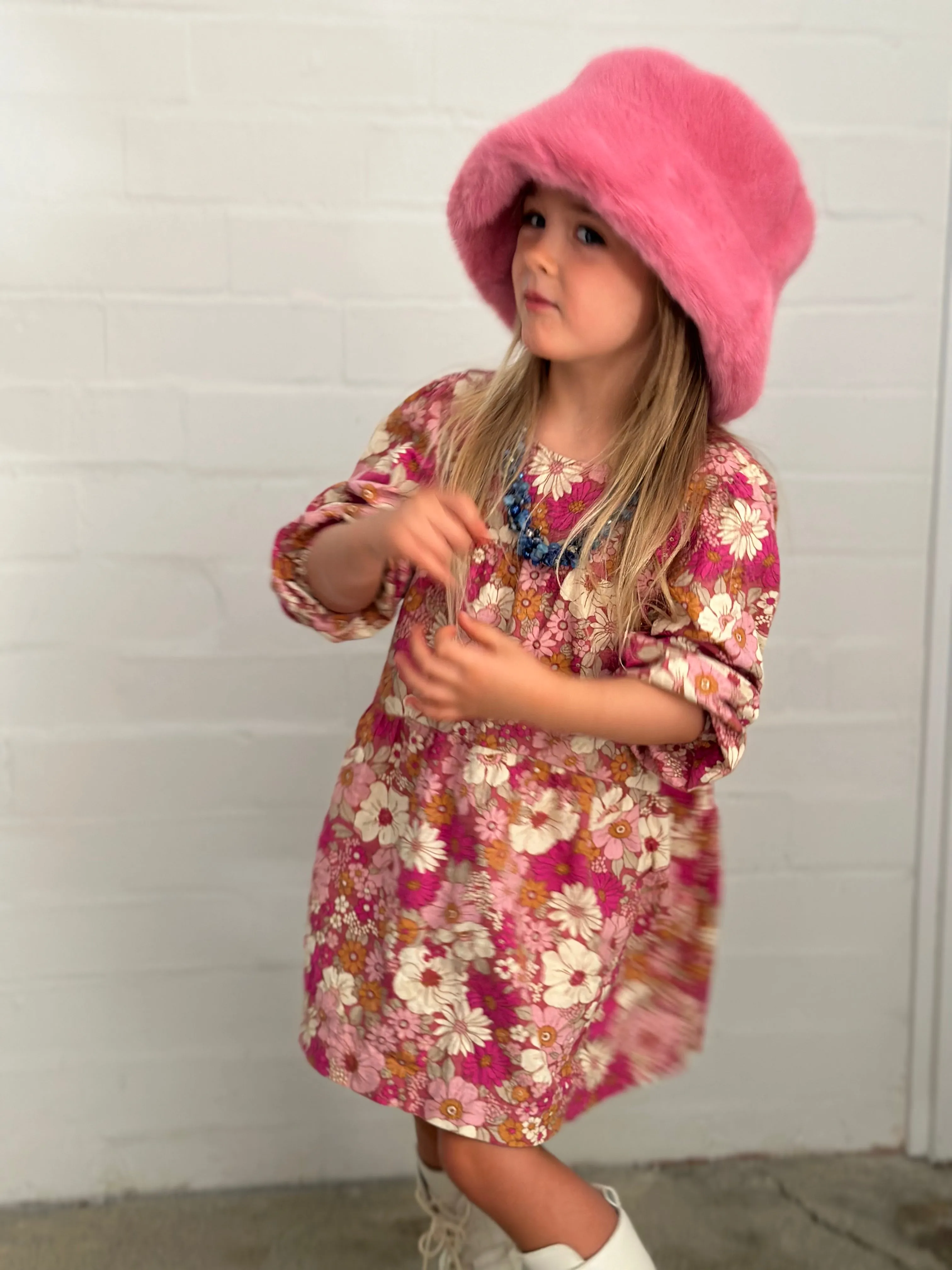 Queenie Bucket Hat in Rosé