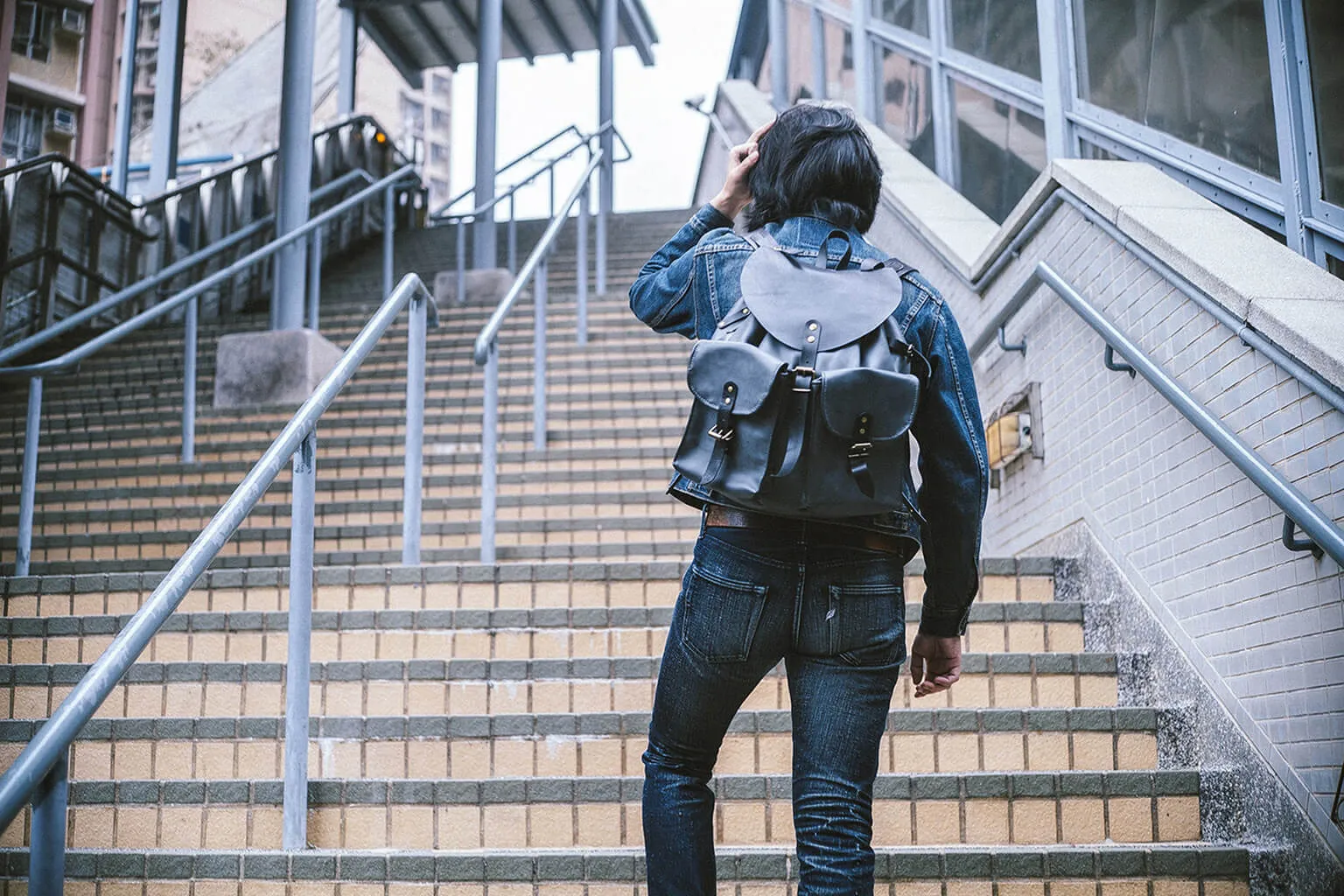 RETRO MOTORCYCLE BACKPACK - black