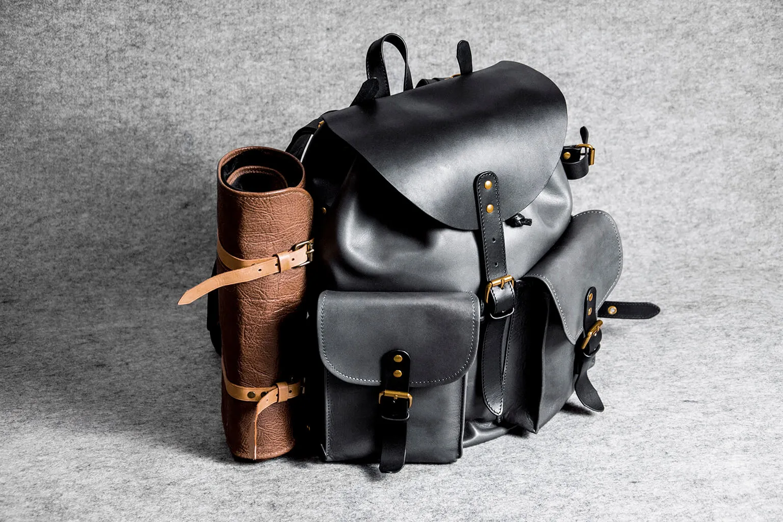 RETRO MOTORCYCLE BACKPACK - black