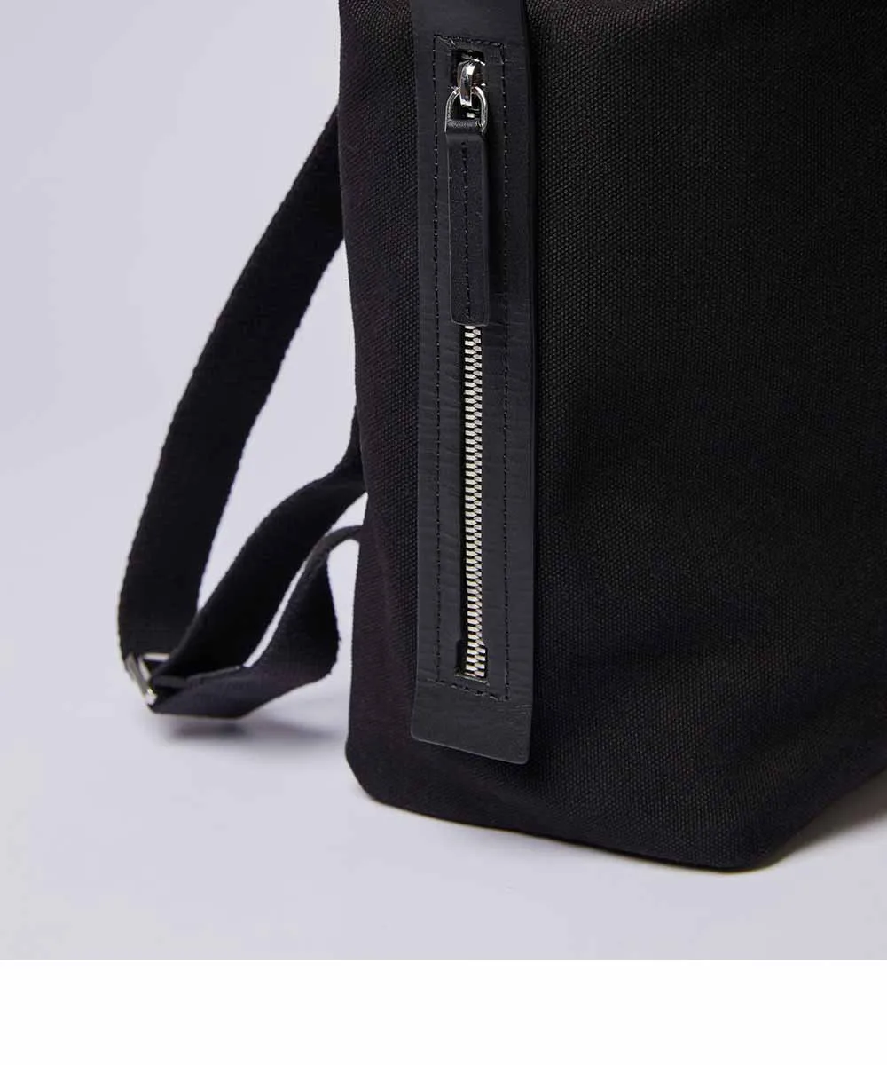 Sandqvist Alva Metal Hook nachhaltiger Daypack