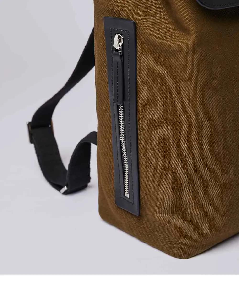 Sandqvist Alva Metal Hook nachhaltiger Daypack