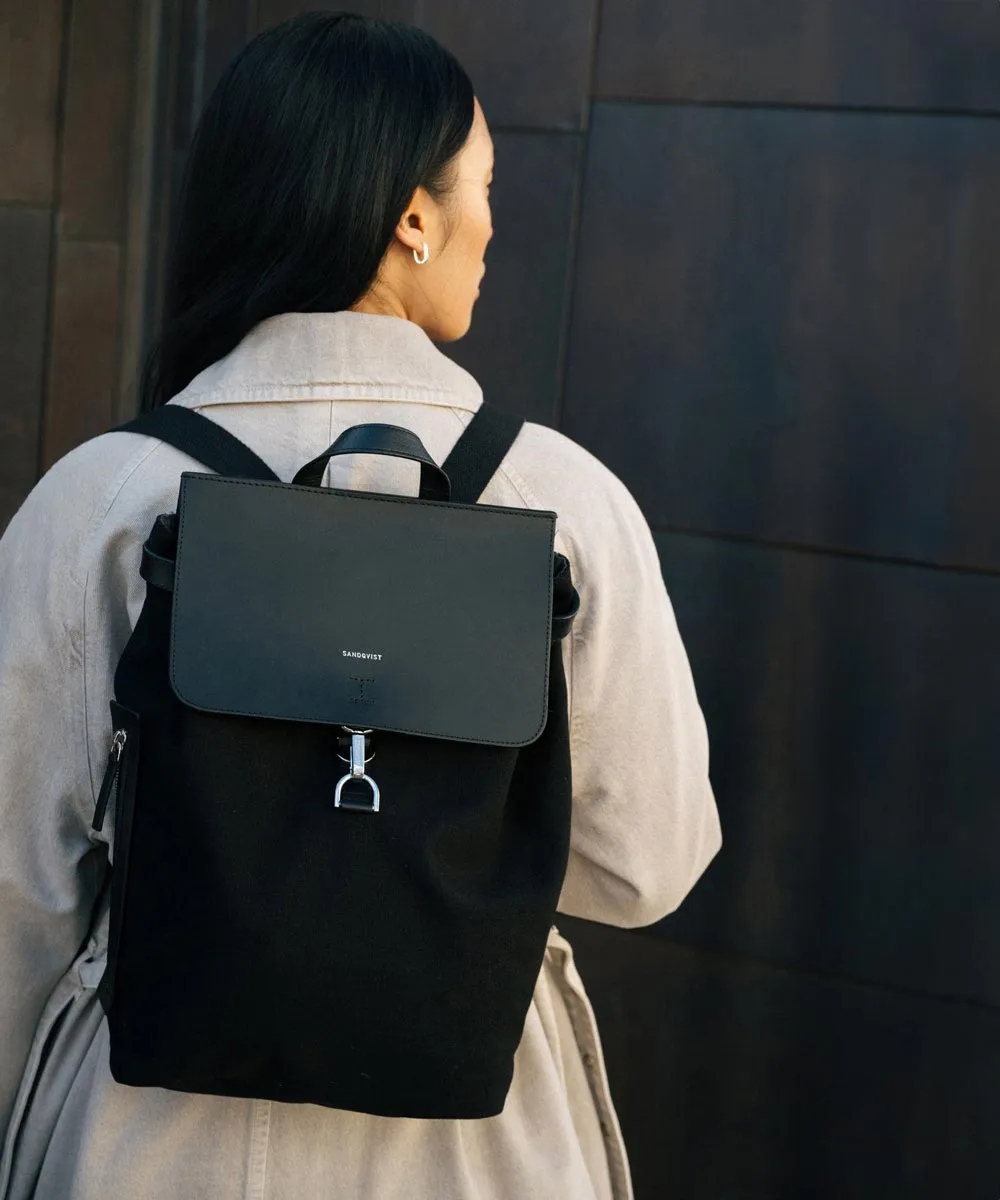 Sandqvist Alva Metal Hook nachhaltiger Daypack