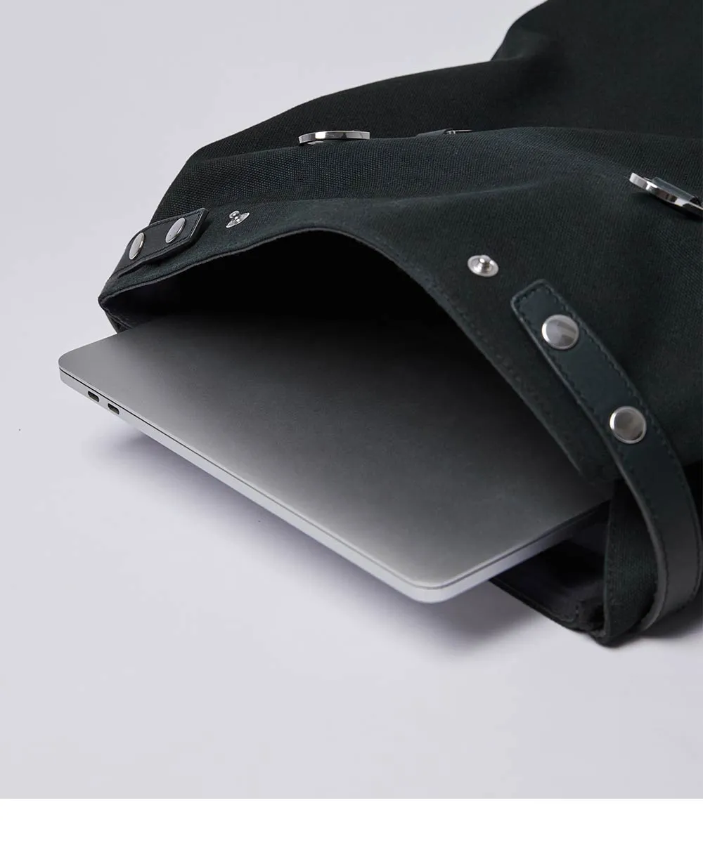 Sandqvist Hege Metal Hook nachhaltiger Daypack