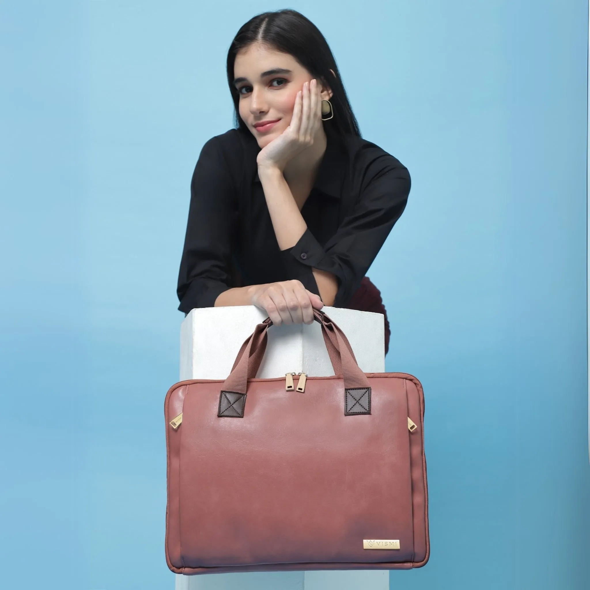 Timeless Unity Laptop Messenger Bag - Blush Pink