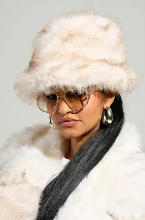 TOASTIE FAUX FUR BUCKET HAT
